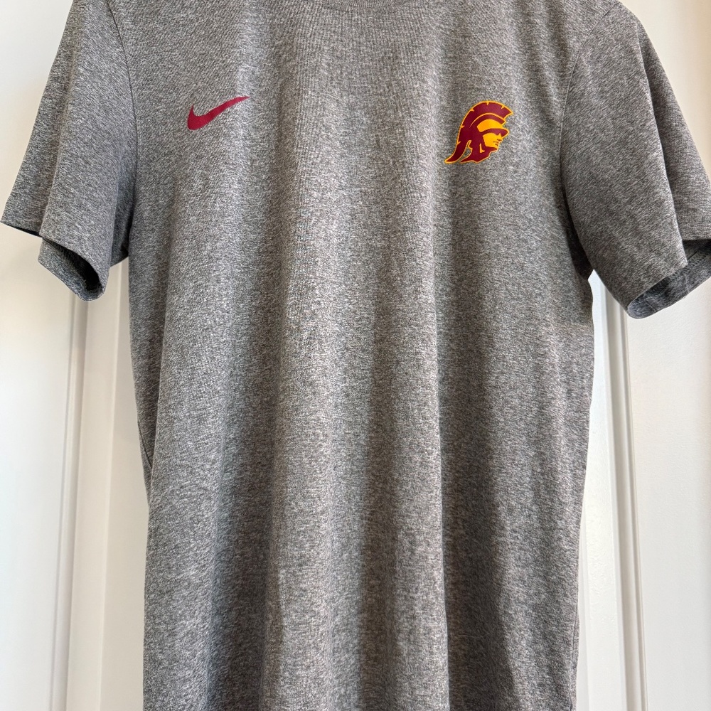Nike USC T-shirt, Size Small, Unisex Grey